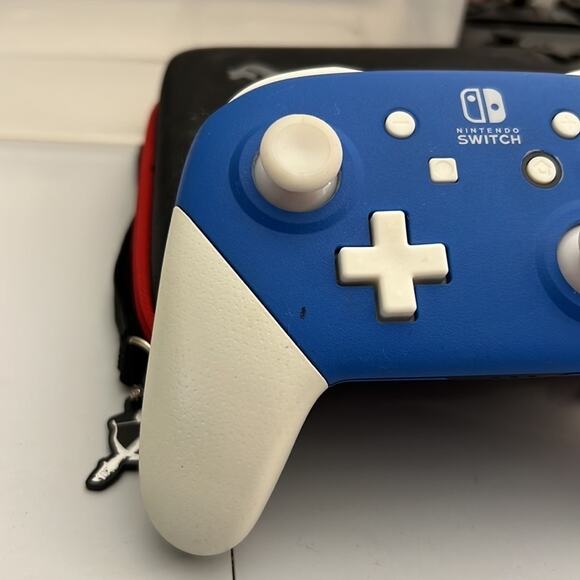 Nintendo Switch Wired Controller Custom Blue Cream - Picture 2 of 13